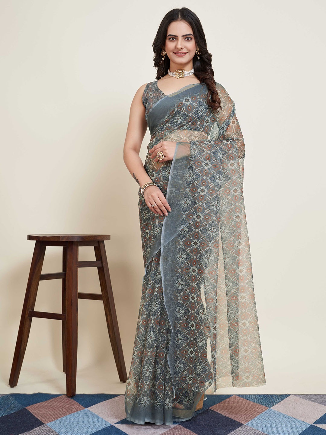 

Mitera Ethnic Motifs Supernet Saree, Grey