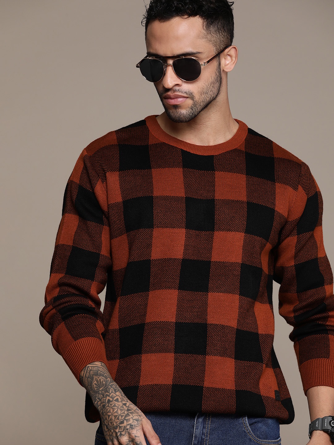 

Roadster Men Checked Pullover Sweater, Copper