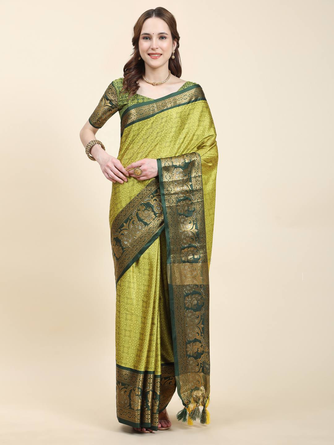 

ZILVIRA Ethnic Motifs Woven Design Zari Saree, Green