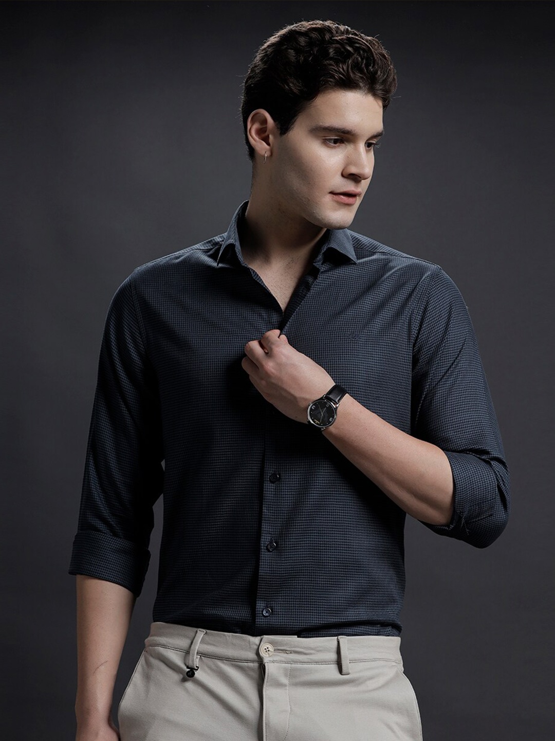 

Aldeno Spread Collar Opaque Cotton Casual Shirt, Navy blue