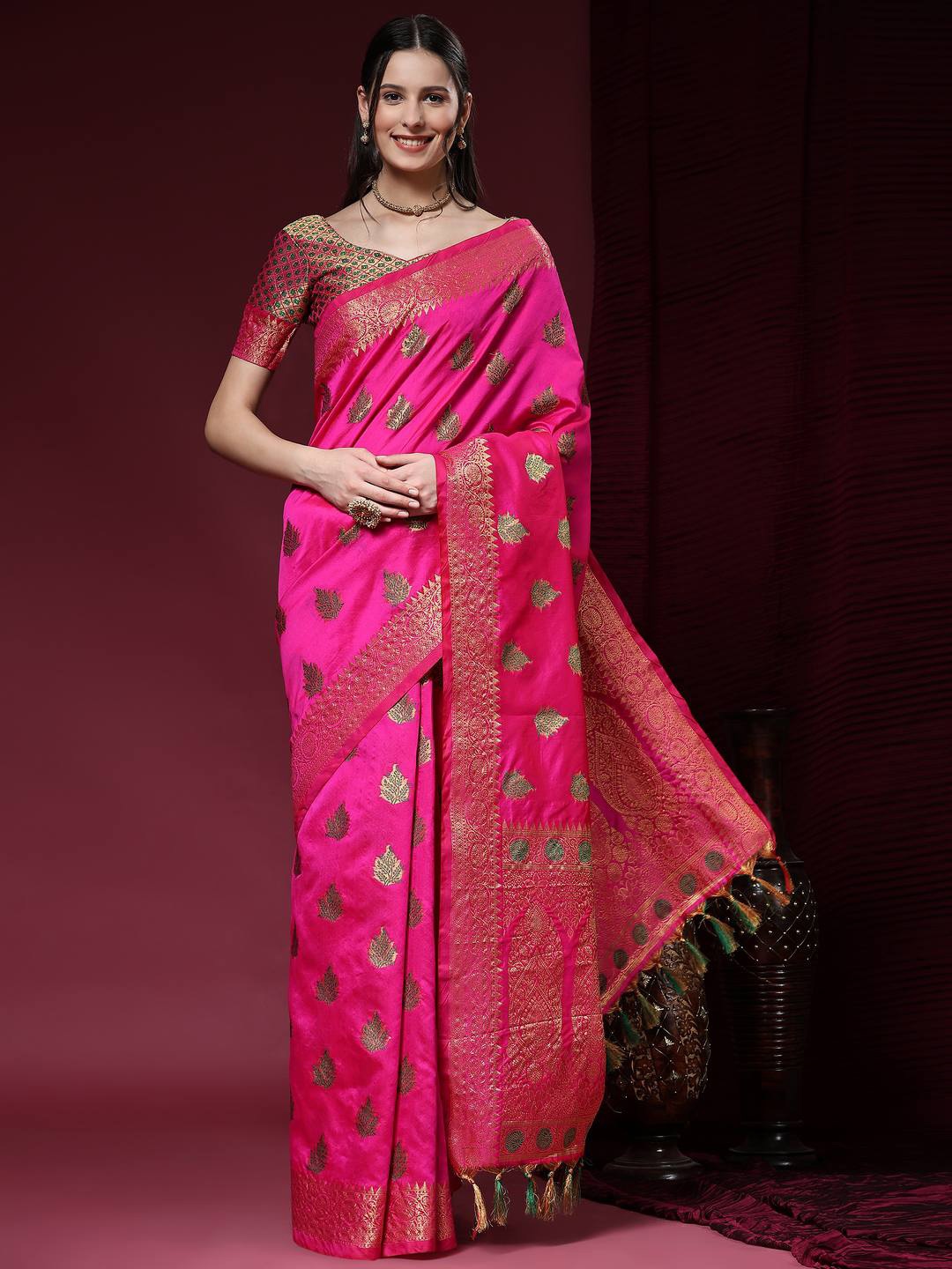 

ZILVIRA Ethnic Motifs Woven Design Zari Pure Silk Saree, Pink