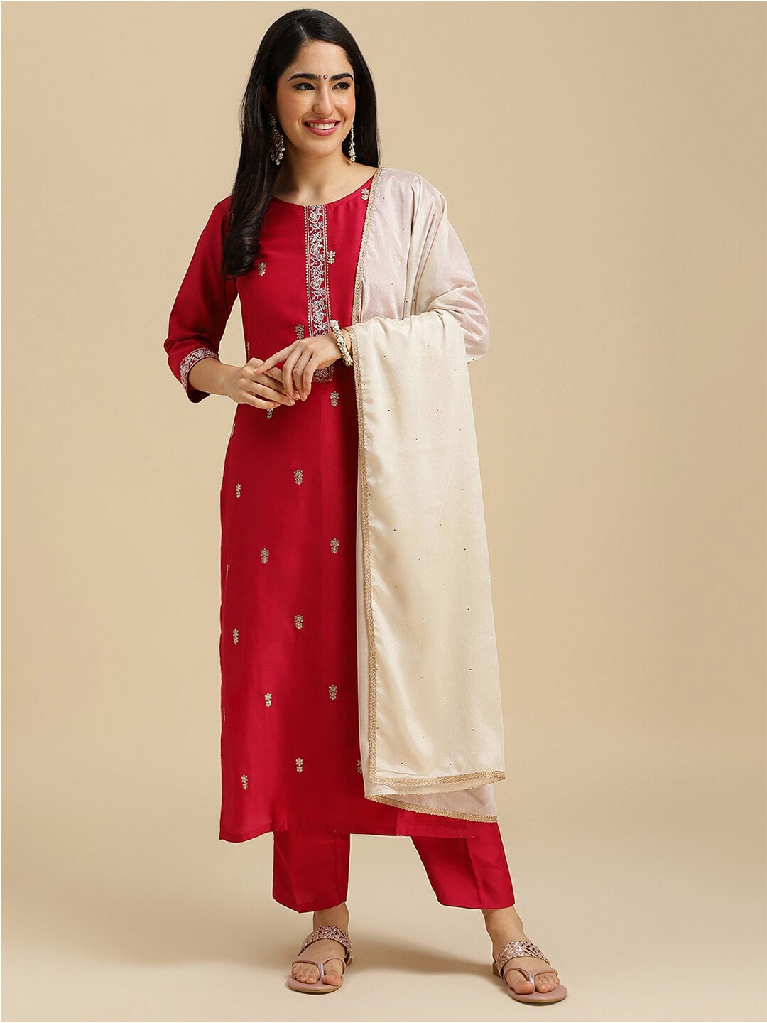 

MOKOSH Floral Embroidered Regular Gotta Patti Kurta With Trousers & Dupatta, Pink