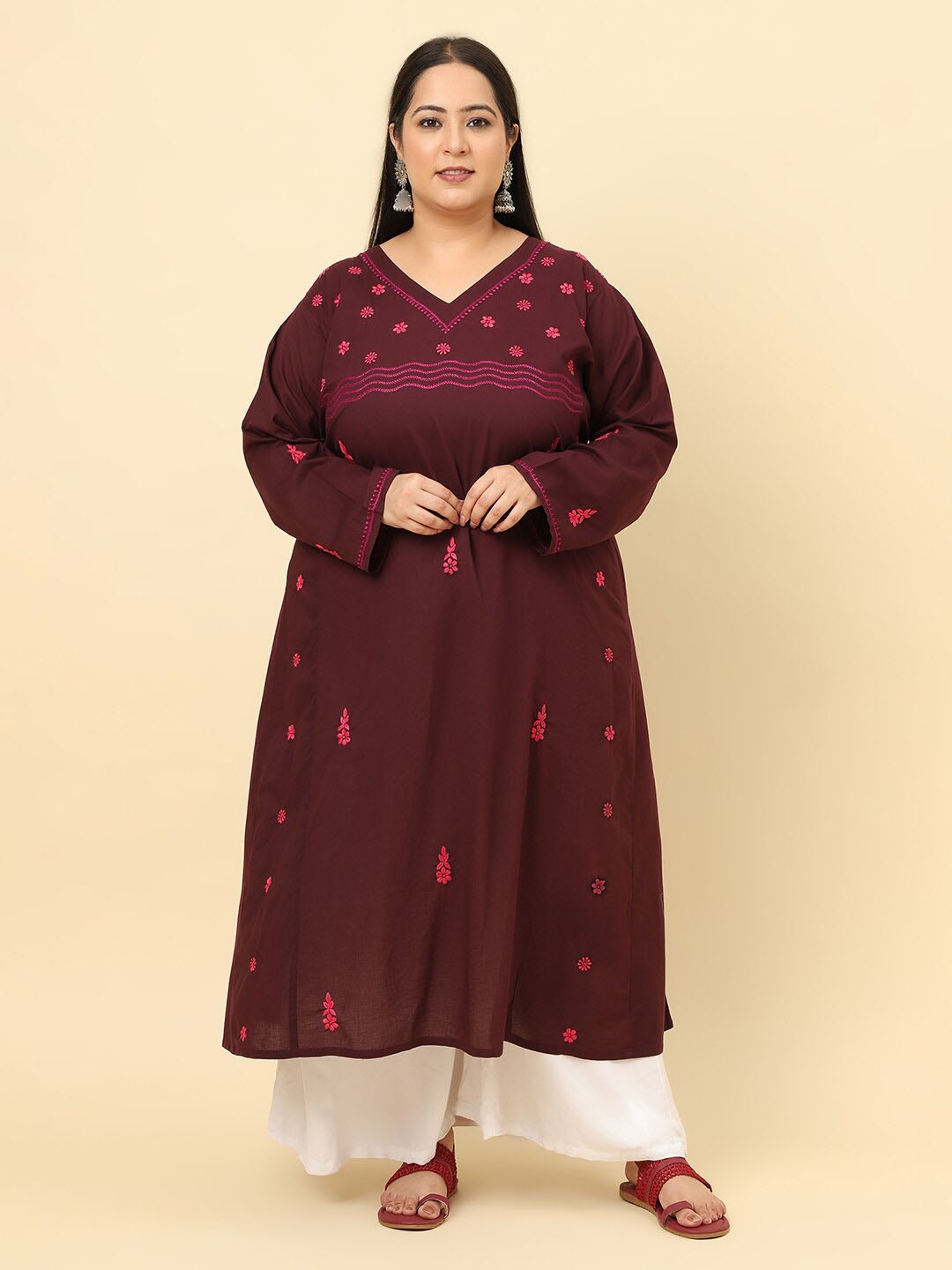 

Sringam Plus Size Floral Embroidered Pure Cotton Empire Kurta, Maroon