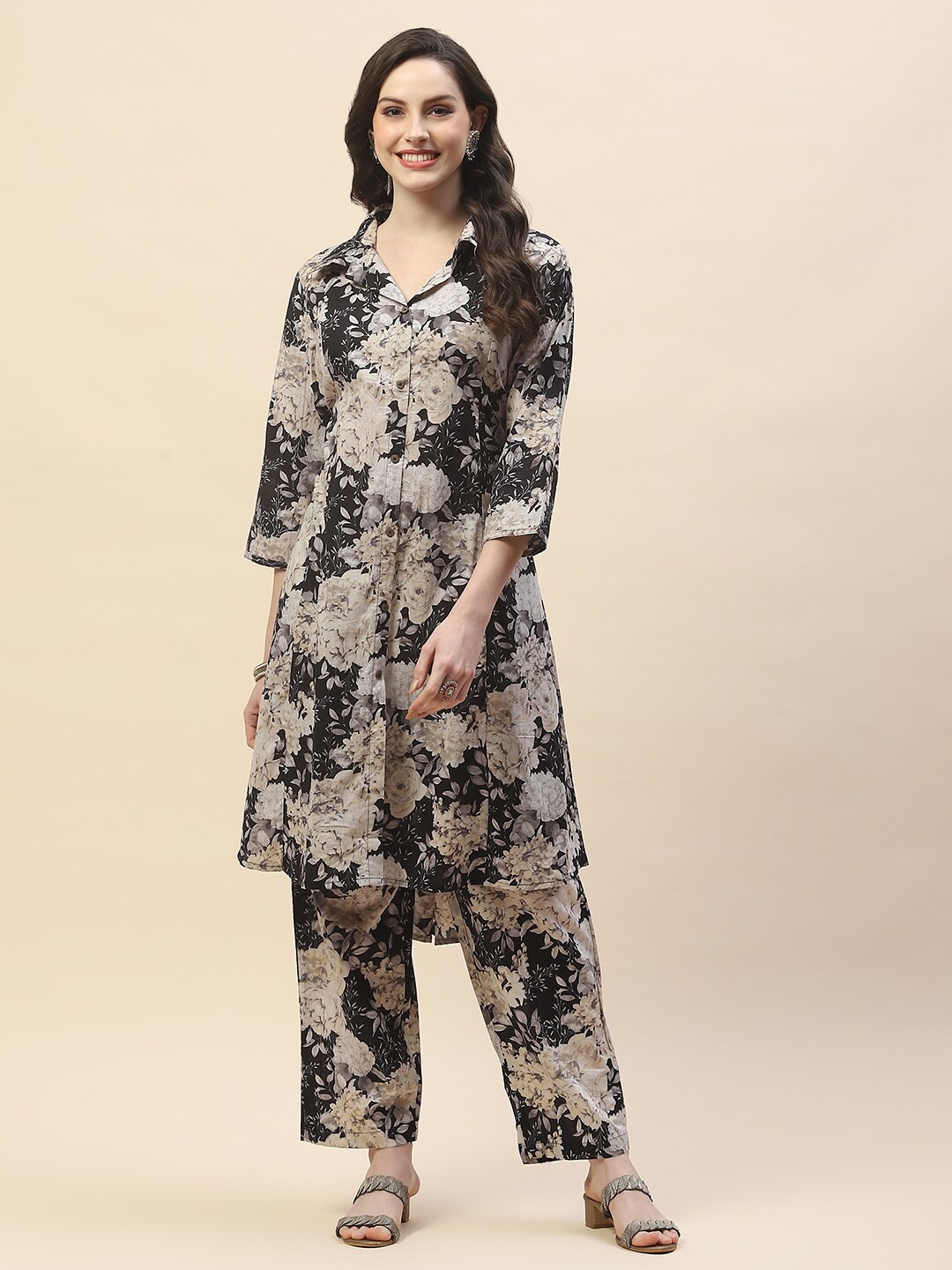 

Meena Bazaar Floral Printed Cotton A Line Kurta with Trouser, Black