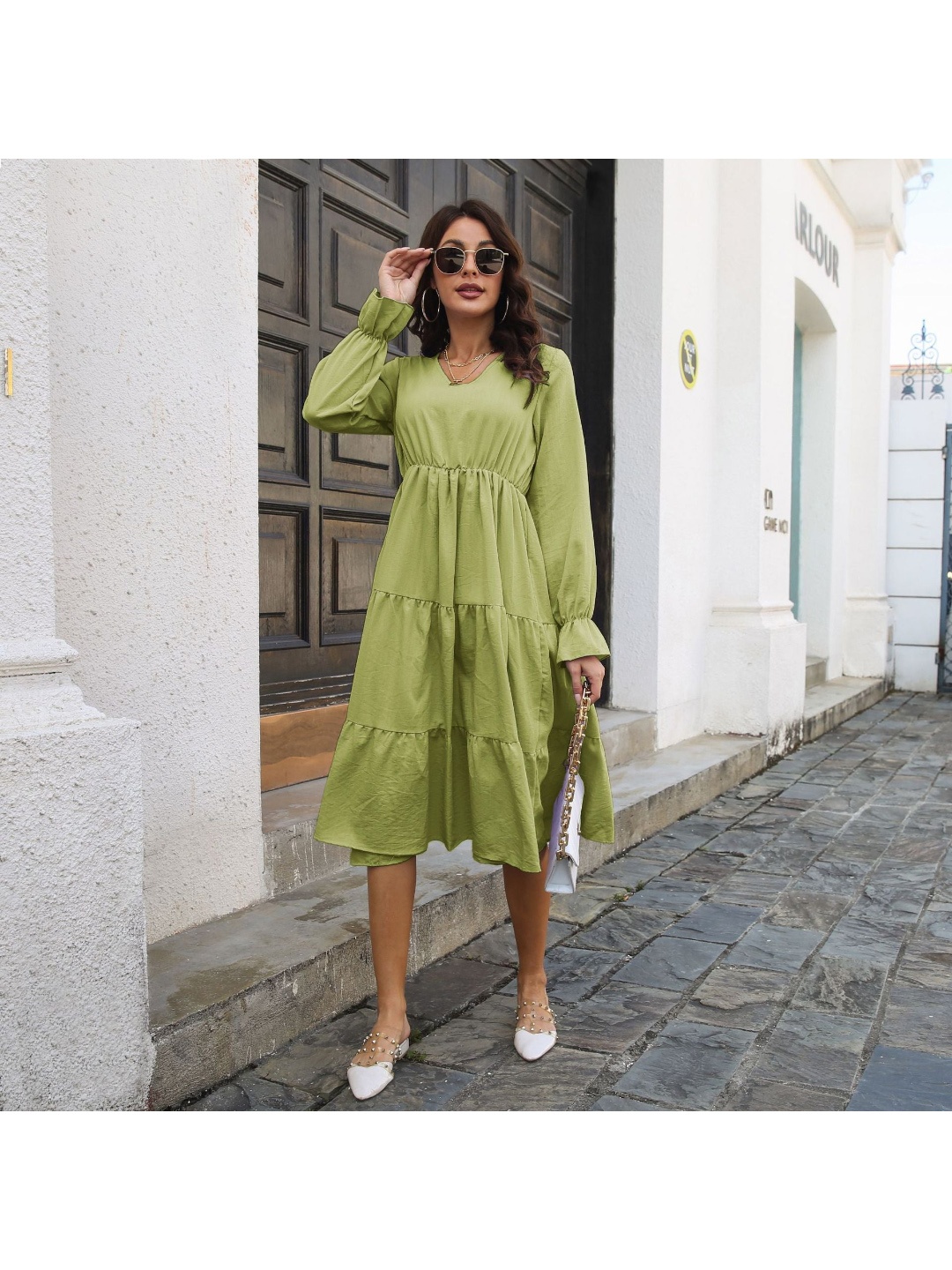 

DressBerry Round neck Long Sleeves A-Line Dress, Green