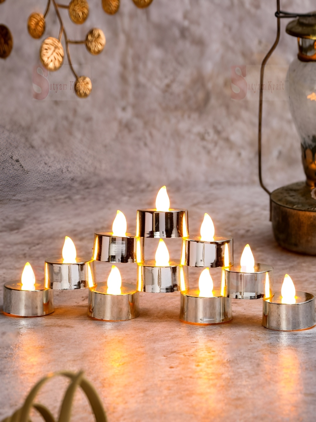 

Satyam Kraft Silver-Toned 6 pieces Tea Light Candle