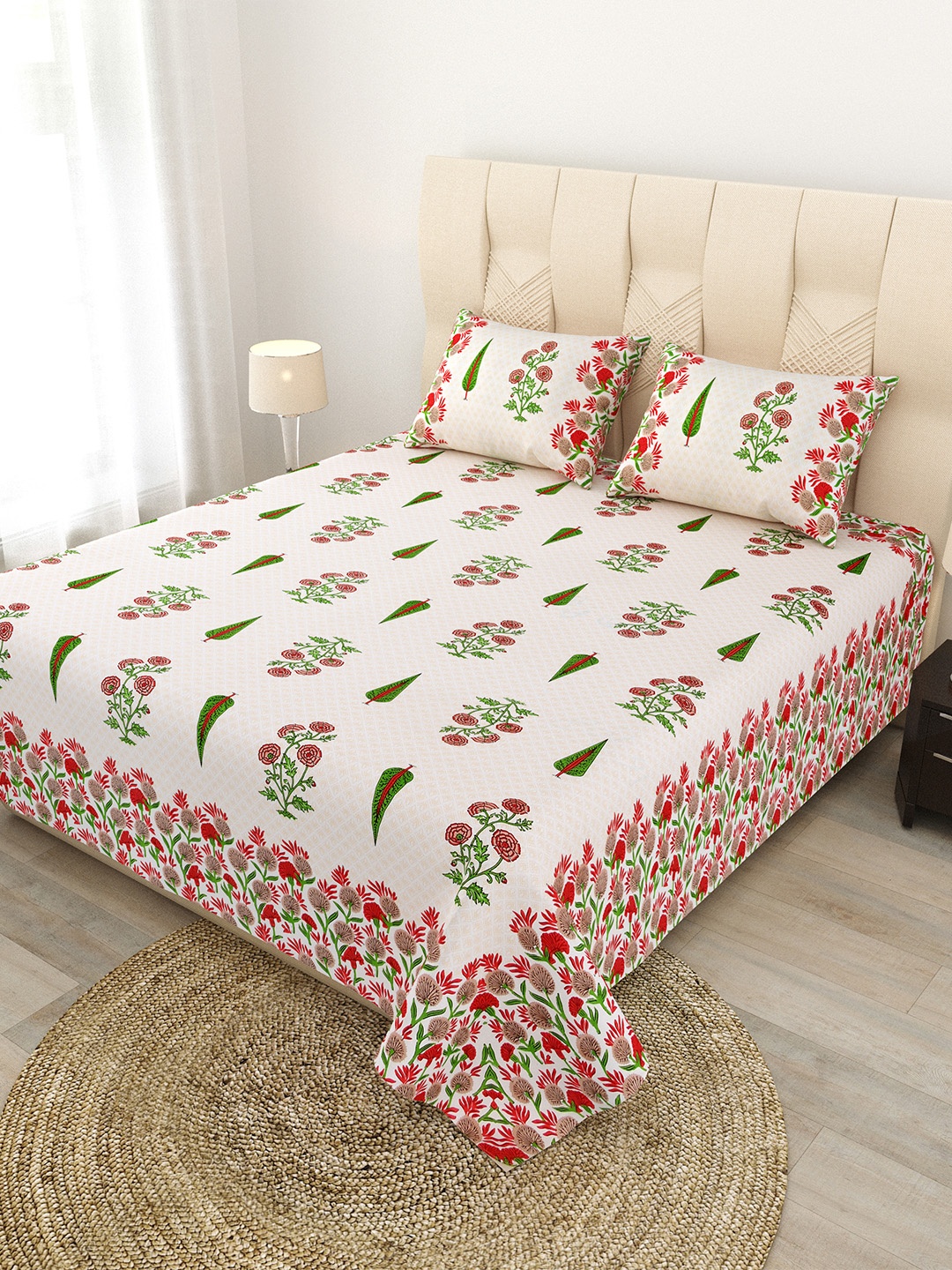 

JAIPUR FABRIC Pink & White Floral 180 TC Queen Bedsheet with 2 Pillow Covers