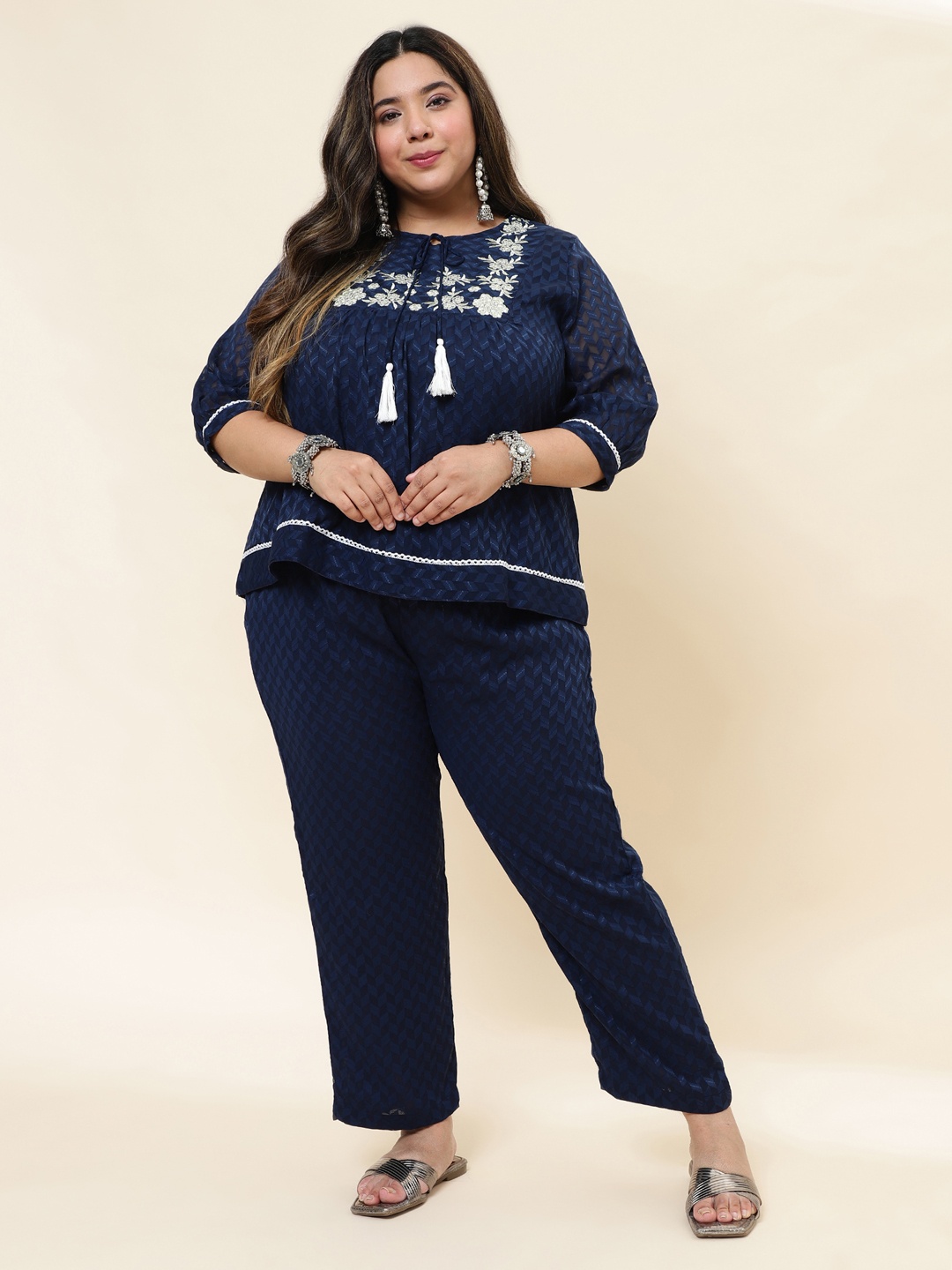 Sringam Plus Size Embroidered Tunic & Trouser, Blue