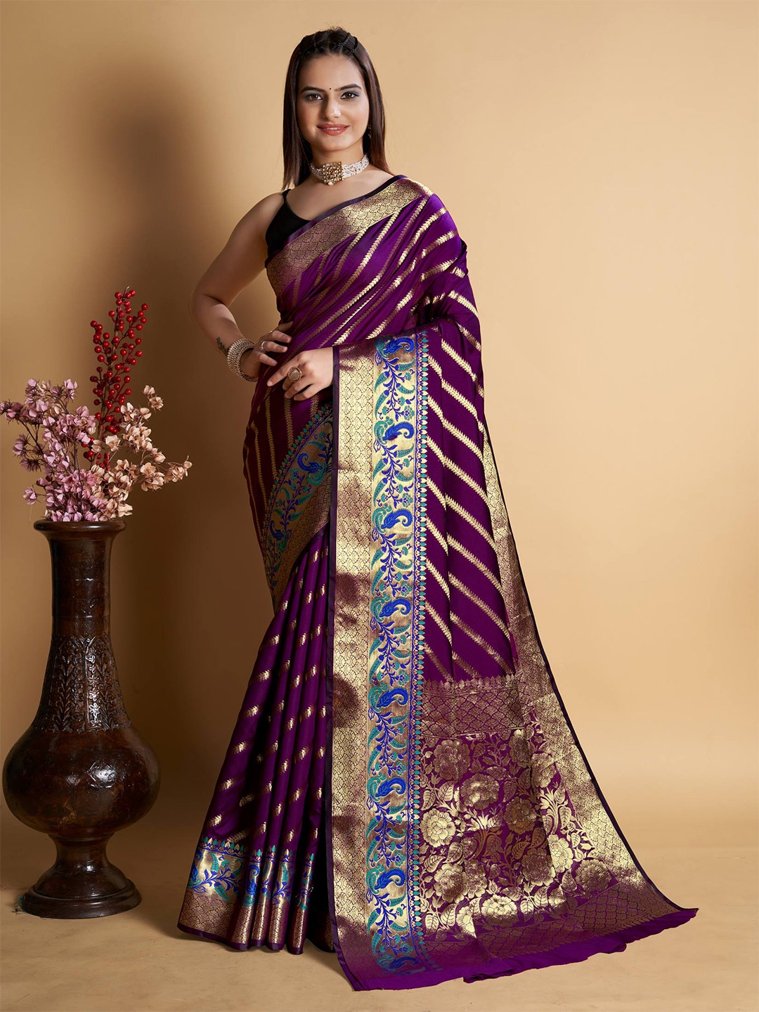 

ZILVIRA Floral Woven Design Zari Pure Silk Saree, Purple