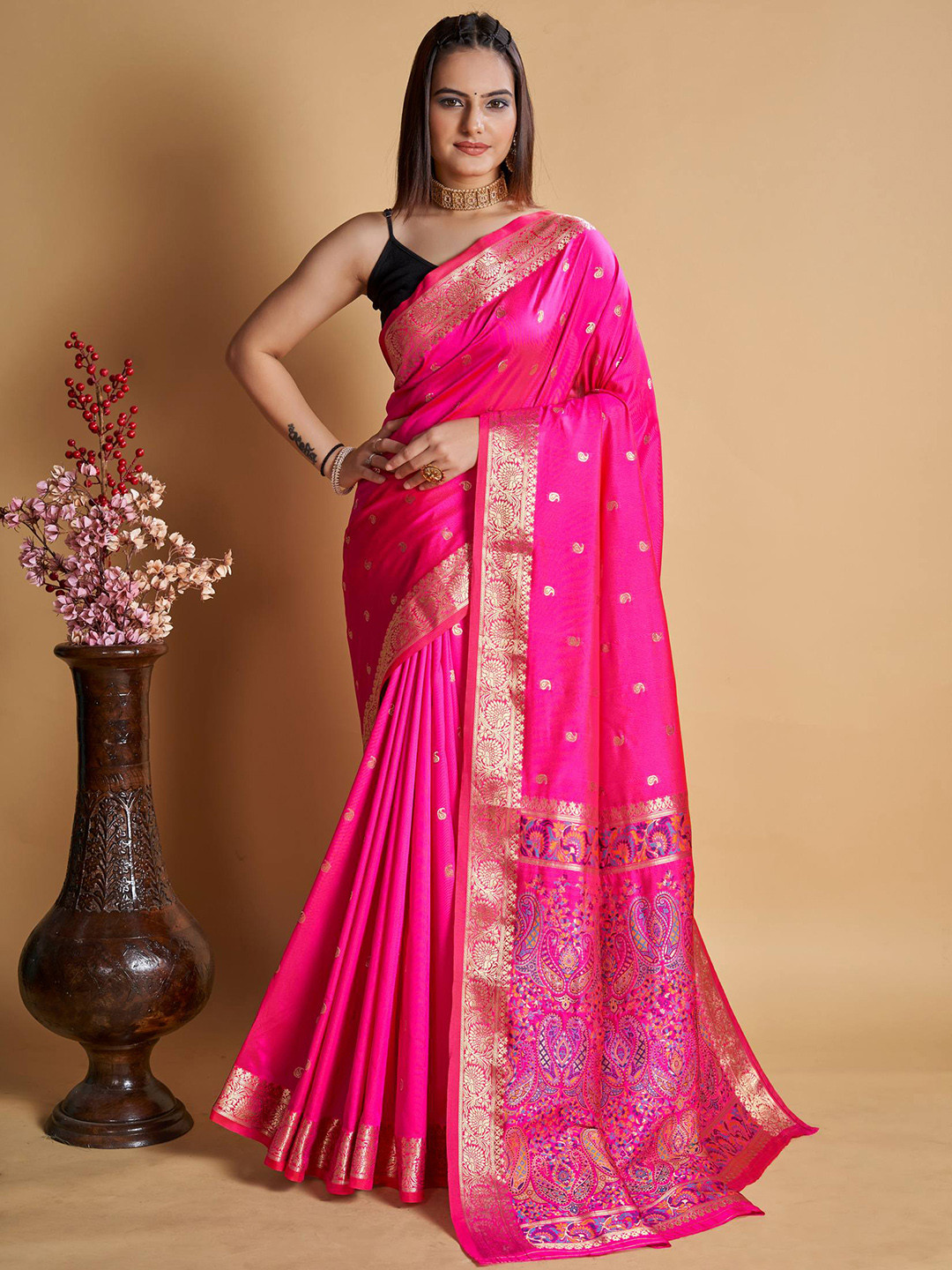 

ZILVIRA Ethnic Motifs Woven Design Zari Pure Silk Saree, Pink
