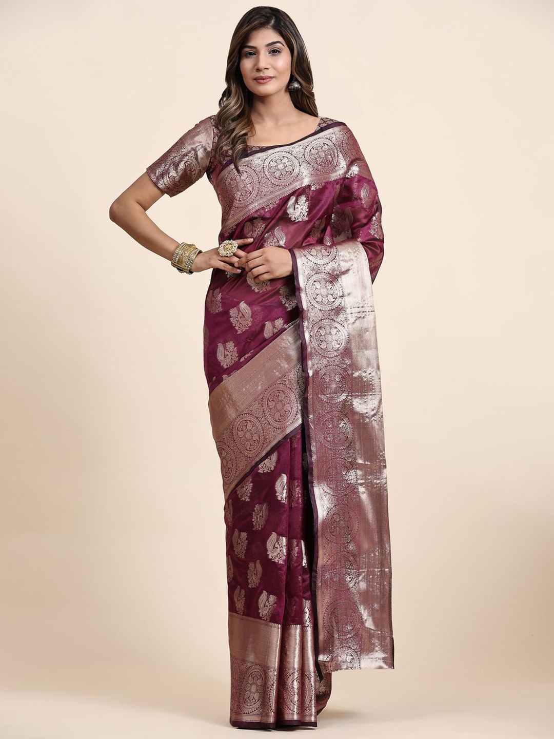 

ZILVIRA Woven Design Zari Organza Saree, Magenta