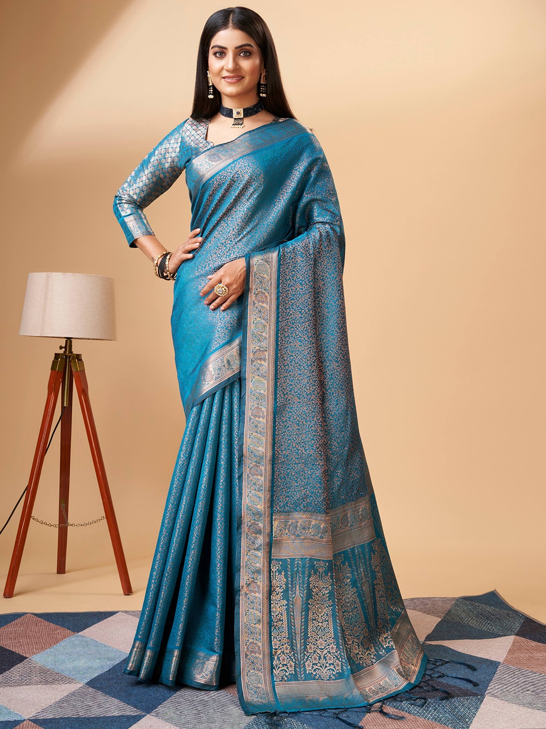 

ZILVIRA Woven Design Zari Pure Silk Saree, Blue