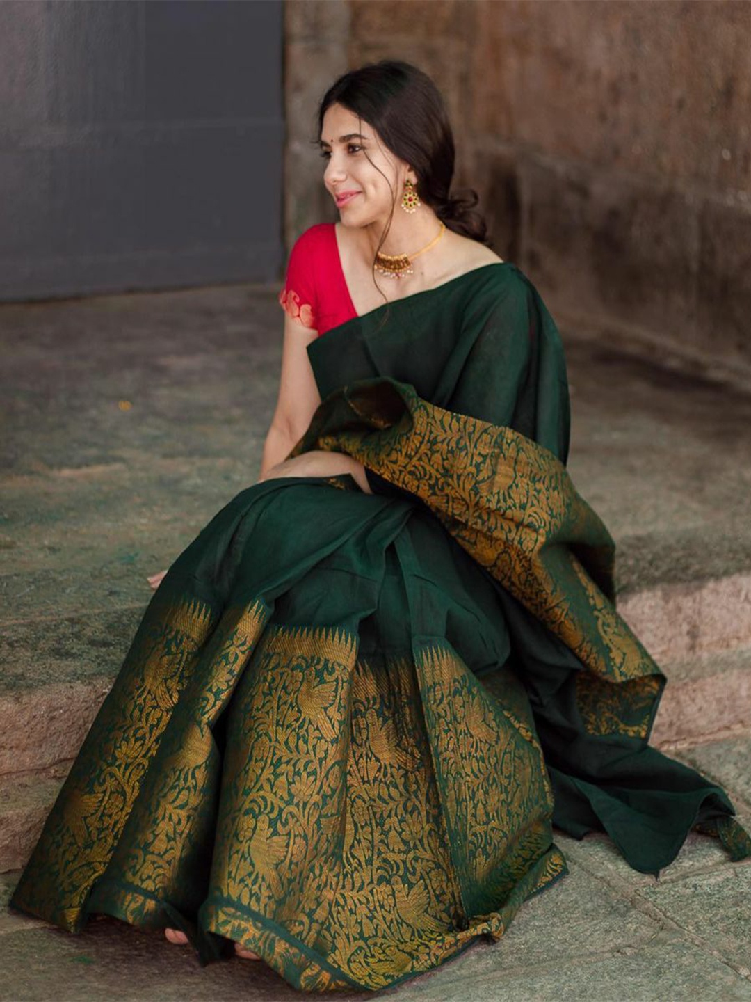 

Quelea Woven Design Pure Silk Banarasi Saree, Green