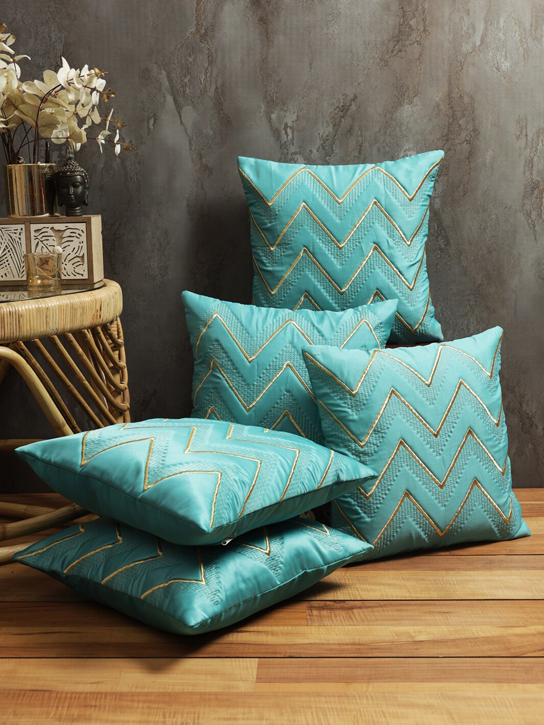 

ROMEE Turquoise Blue & Beige 5 Pieces Geometric Square Cushion Covers