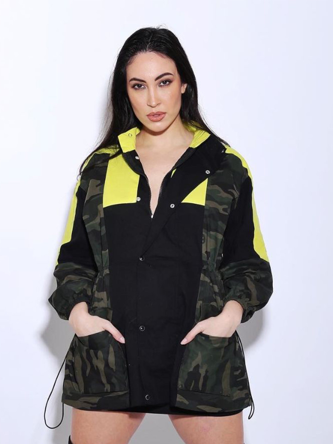 

JENN Lightweight Colourblocked Longline Sporty Jacket, Green