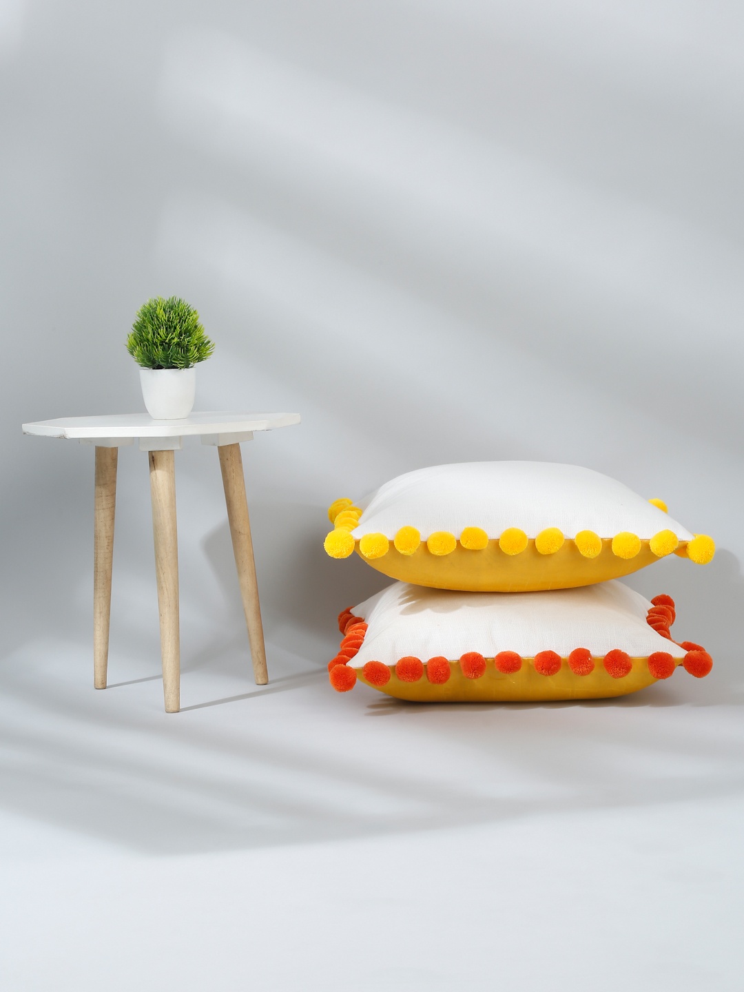 

NISRAG HOME Off White & Yellow 2 Pieces Square Cushion Covers