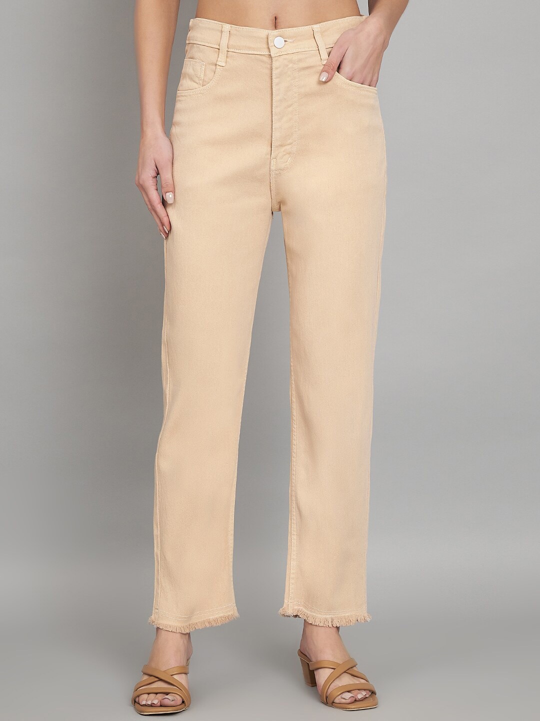 

BAESD Women Beige Jean Straight Fit High-Rise Clean Look Cotton Jeans