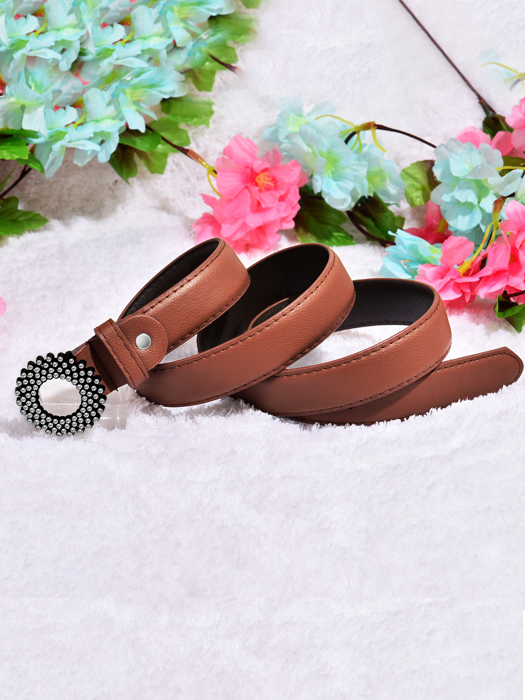 

DressBerry Women Tan PU Belt