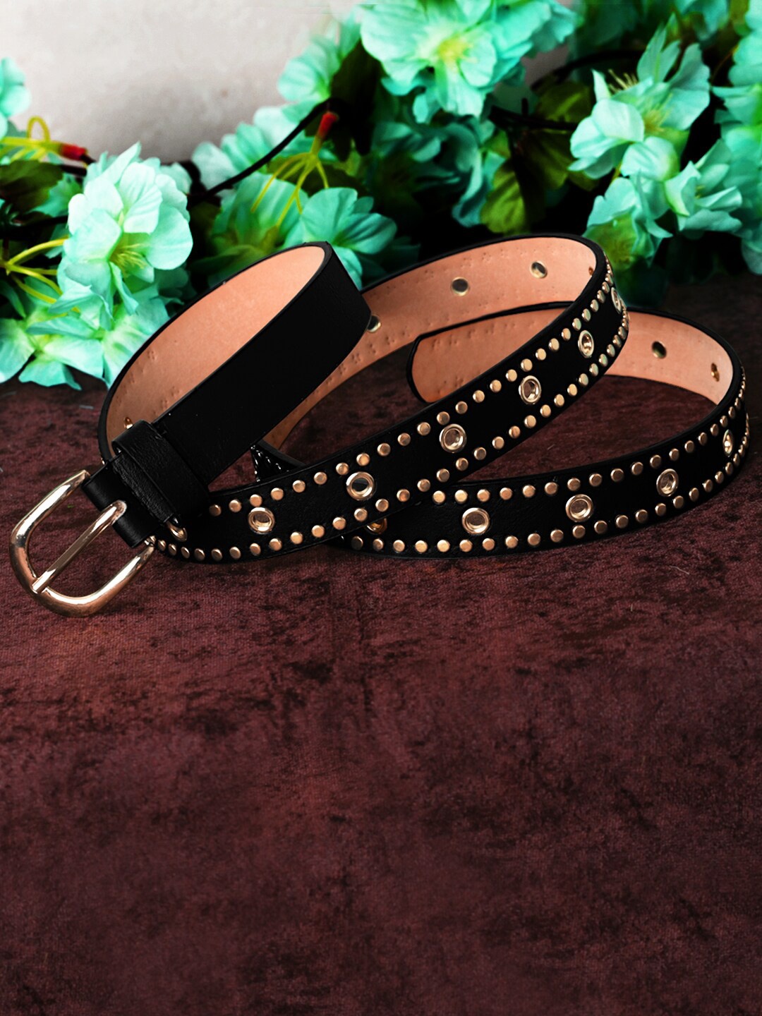 

DressBerry Women Black Embellished Belt