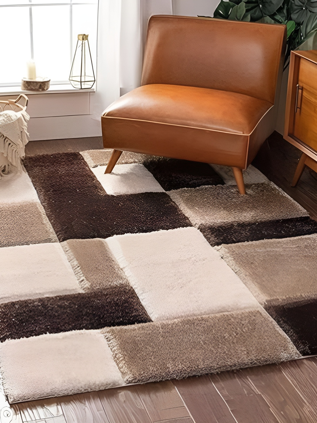 Shopgallery Beige & Brown Geometric Anti-Skid Shaggy Carpet