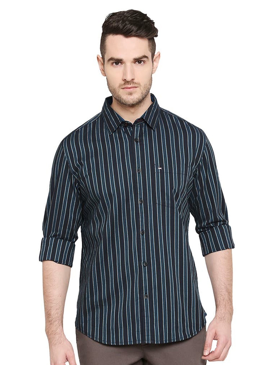 

Basics Vertical Stripes Cotton Spread Collar Slim Fit Curved Casual Shirt, Blue