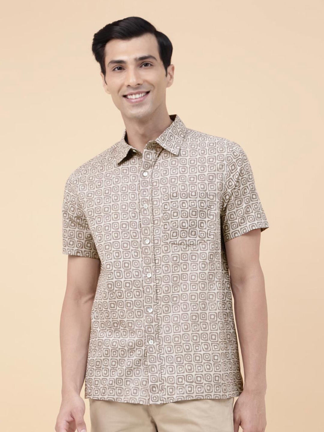 

Fabindia Grid Tattersall Checks Cotton Spread Collar Casual Shirt, Beige