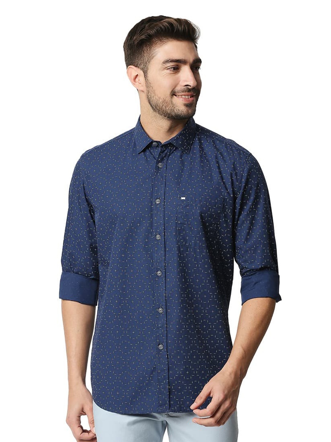 

Basics Slim Fit Micro Ditsy Printed Cotton Casual Shirt, Blue