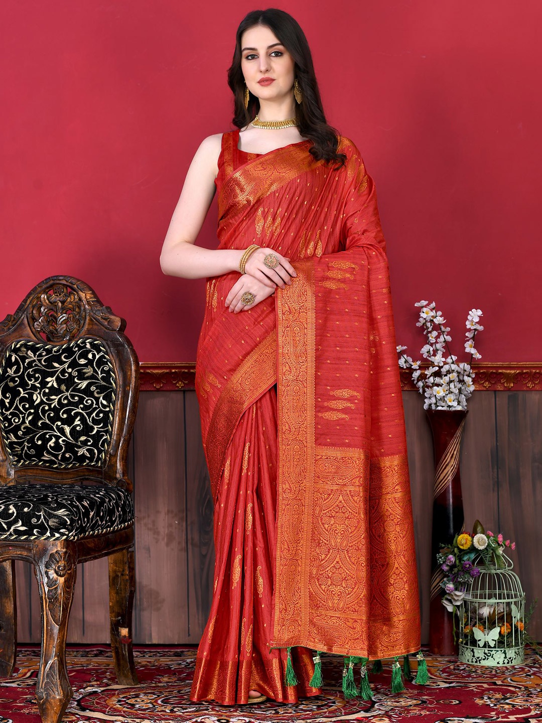 

PHEASANT Woven Design Zari Designer Saree, Red