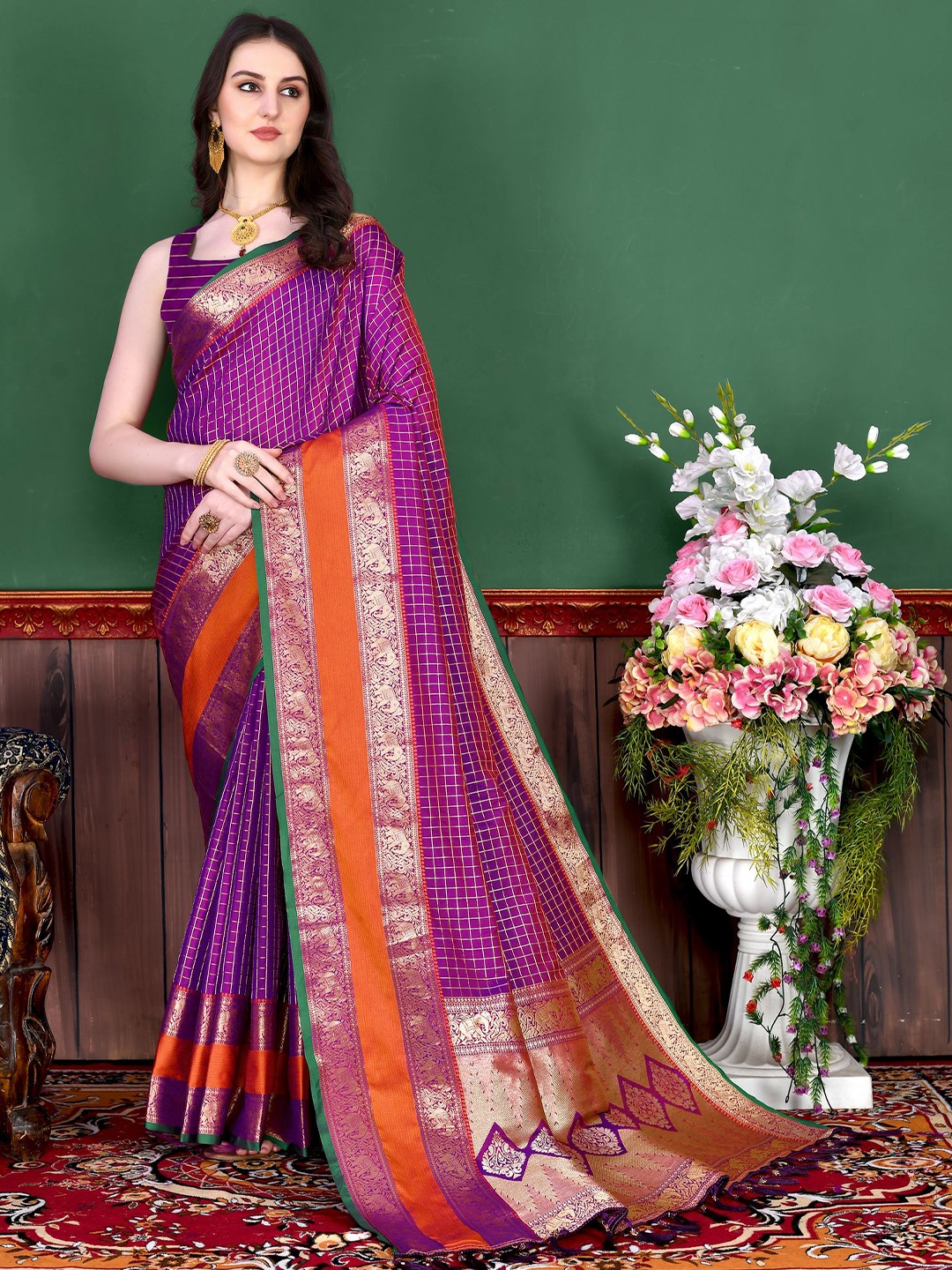 

PHEASANT Checked Woven Design Zari Pure Silk Saree, Purple