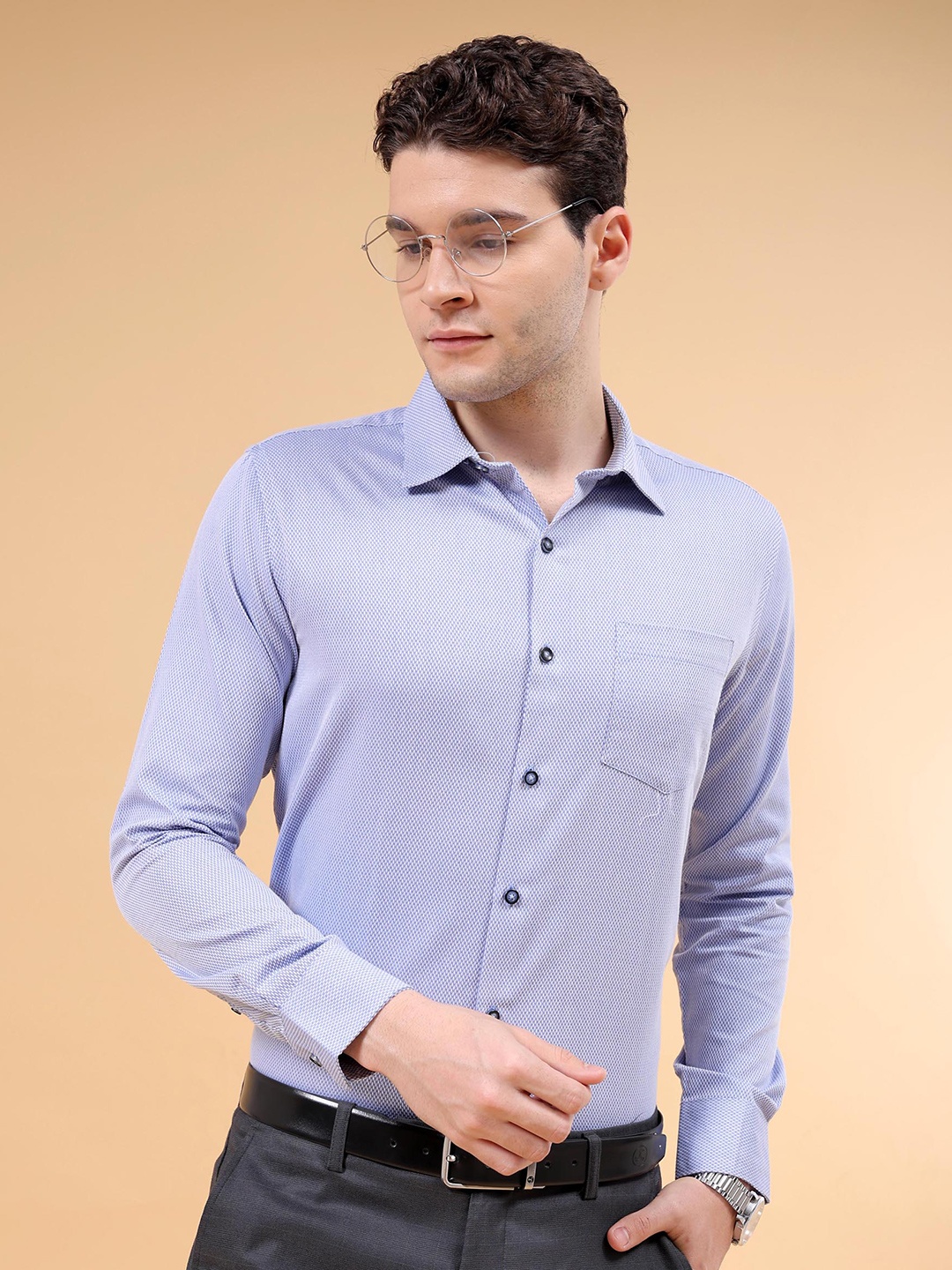 

The Indian Garage Co. X Luxe Slim Fit Spread Collar Formal Shirt, Blue