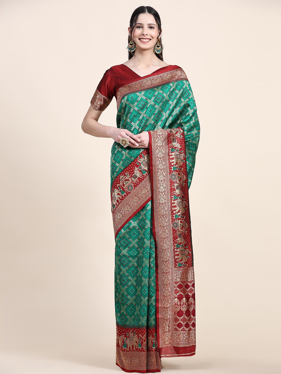 

Spetila Floral Woven Design Zari Pure Silk Banarasi Saree, Green