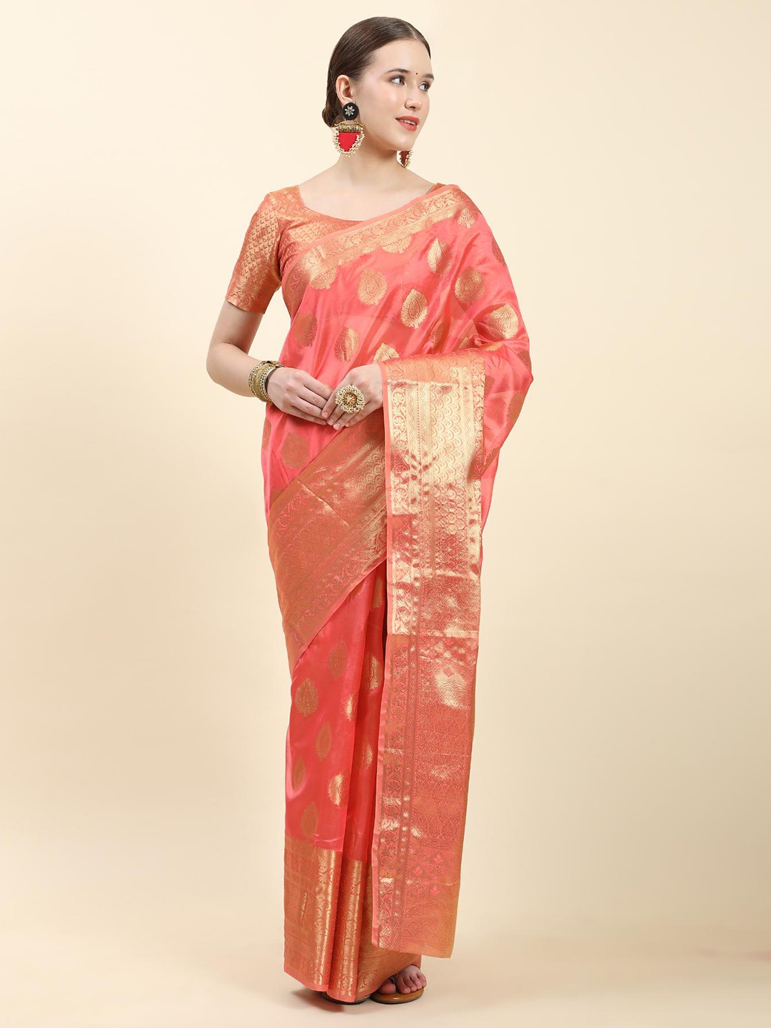 

Spetila Floral Woven Design Zari Banarasi Saree, Peach