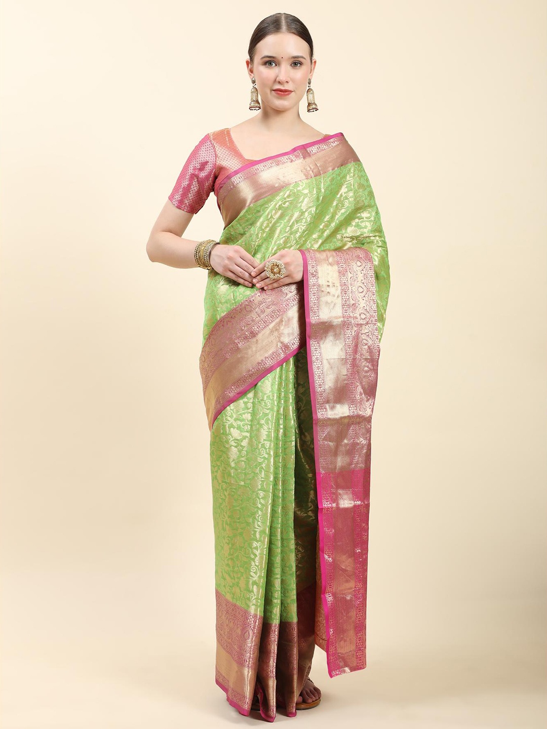 

Spetila Floral Woven Design Zari Pure Silk Banarasi Saree, Green