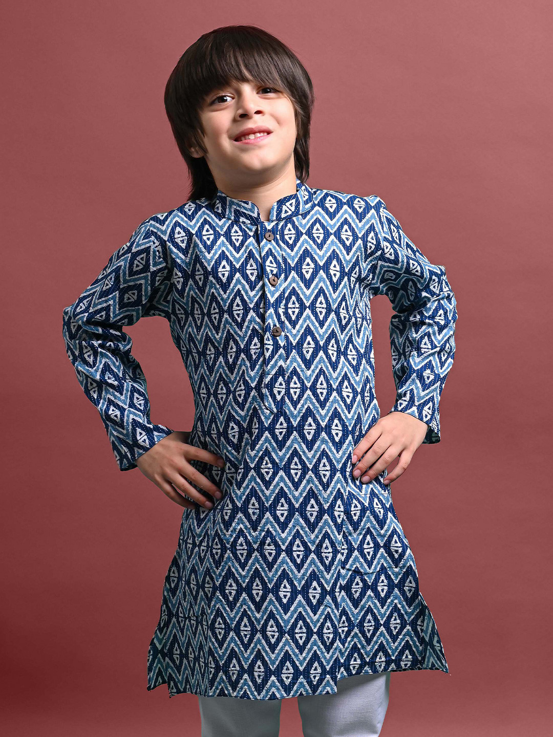

VESHAM Boys Geometric Printed Mandarin Collar Pure Cotton Straight Kurta, Blue