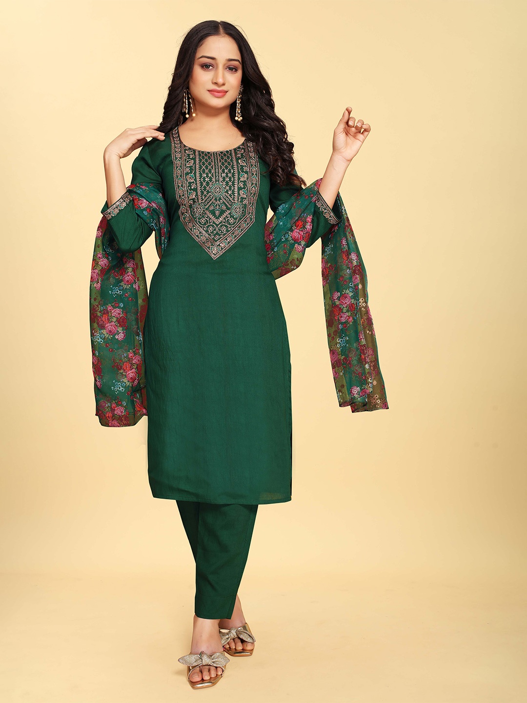 

Riti Ethnic Motifs Yoke Design Thread Work Chanderi Silk Kurta With Trousers & Dupatta, Green