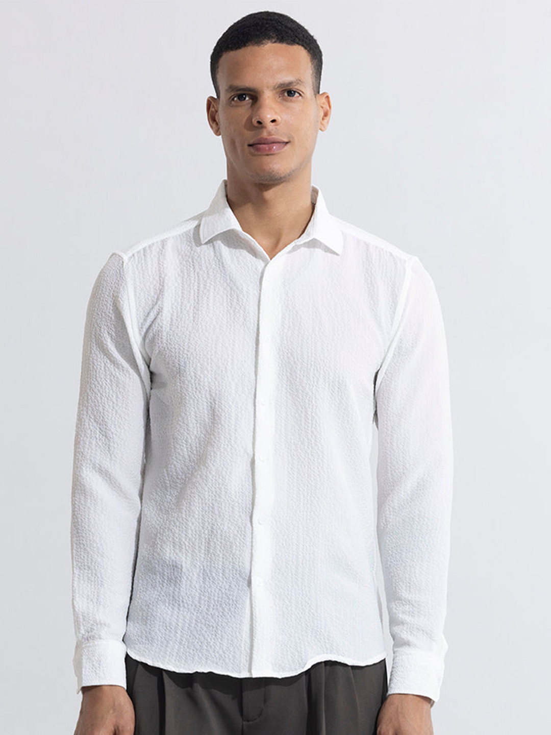 

Snitch White Classic Slim Fit Spread Collar Casual Shirt
