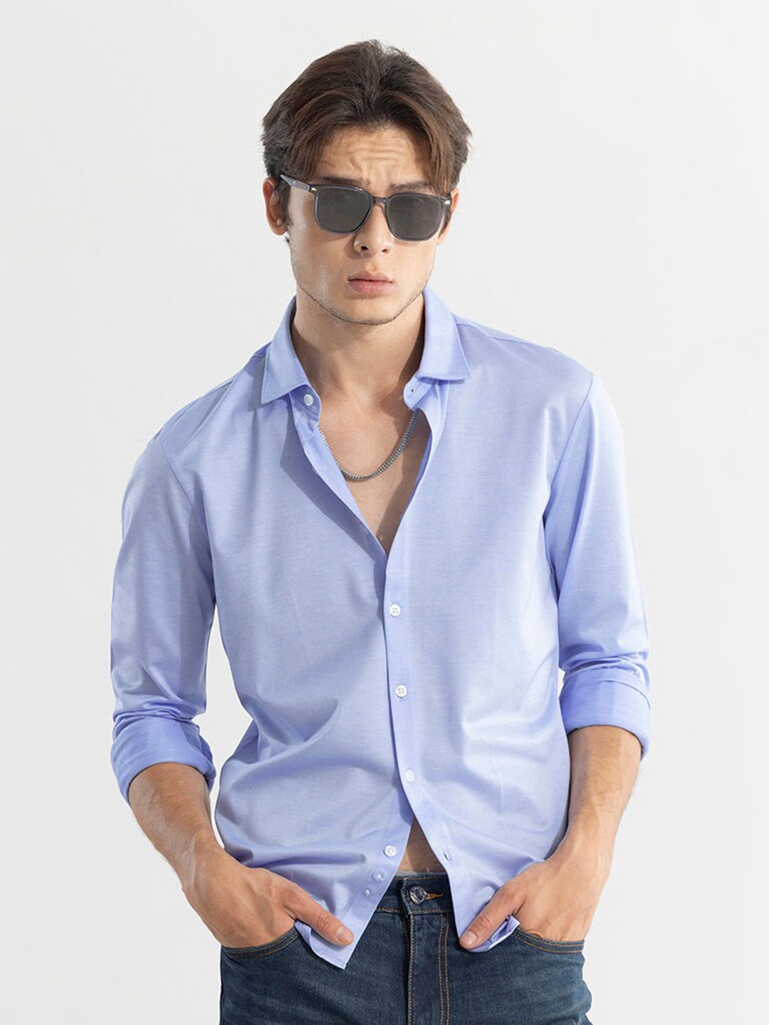 

Snitch Blue Classic Slim Fit Cotton Casual Shirt