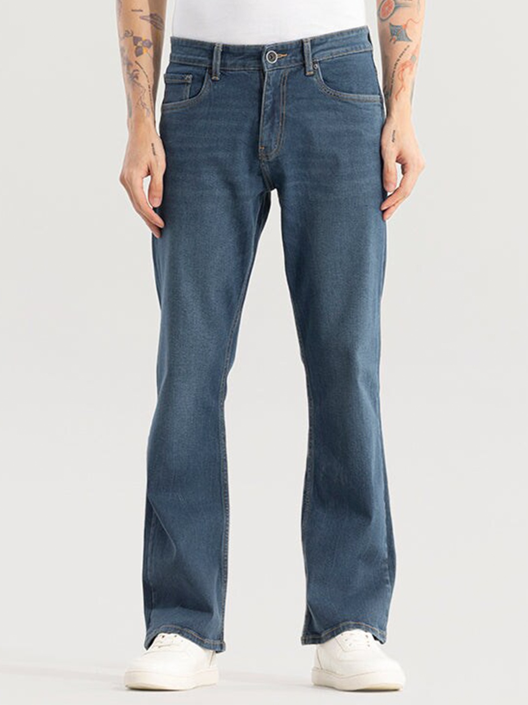 

Snitch Men Bootcut Low Distress Mid-Rise Clean Look Cotton Jeans, Blue