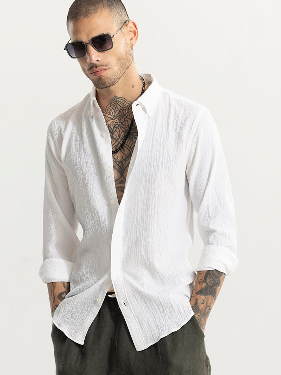 

Snitch Classic Slim Fit Textured Self Design Cotton Casual Shirt, White