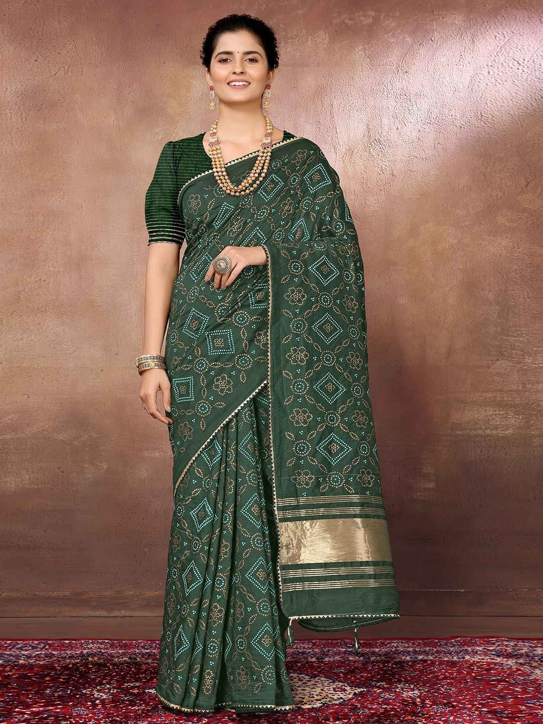 

FABMORA Printed Bandhani Chanderi Saree, Green