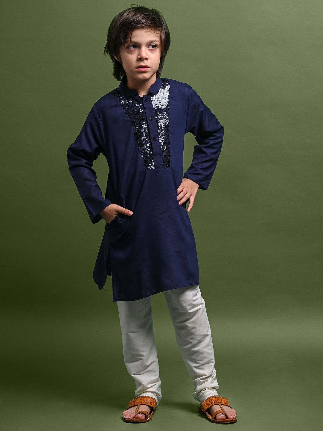 

VESHAM Boys Embellished Sequinned Kurta, Navy blue