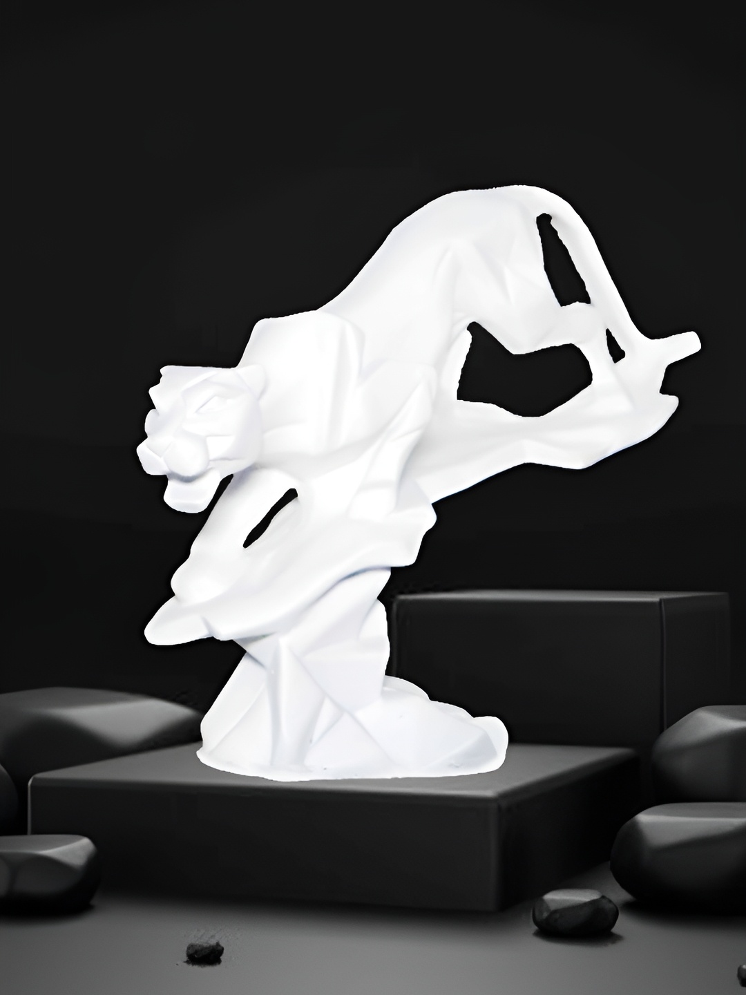 

JAIPUR ACE White Idol Showpiece