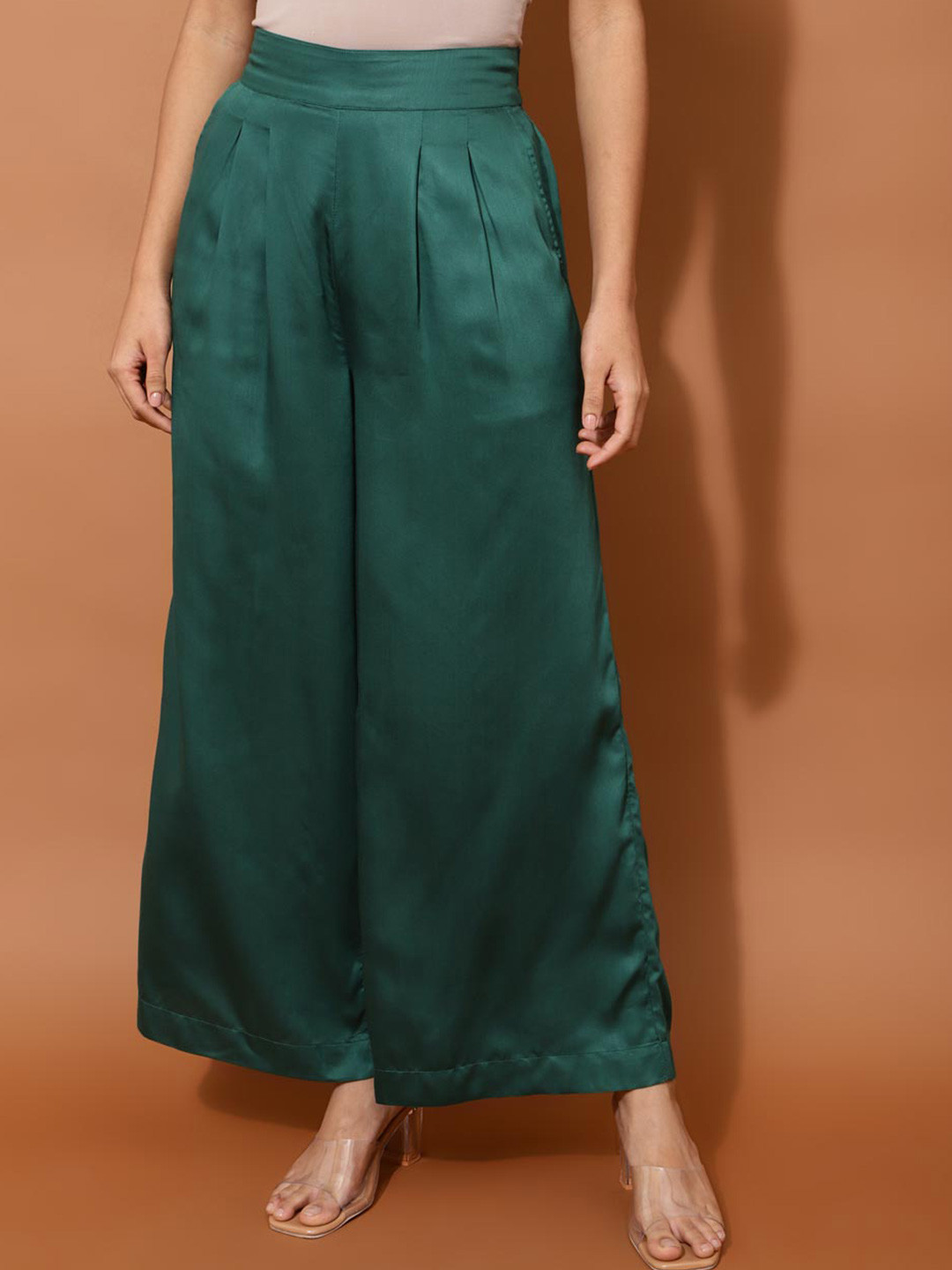 

Fabindia Women Straight Fit Pleated Trousers, Green
