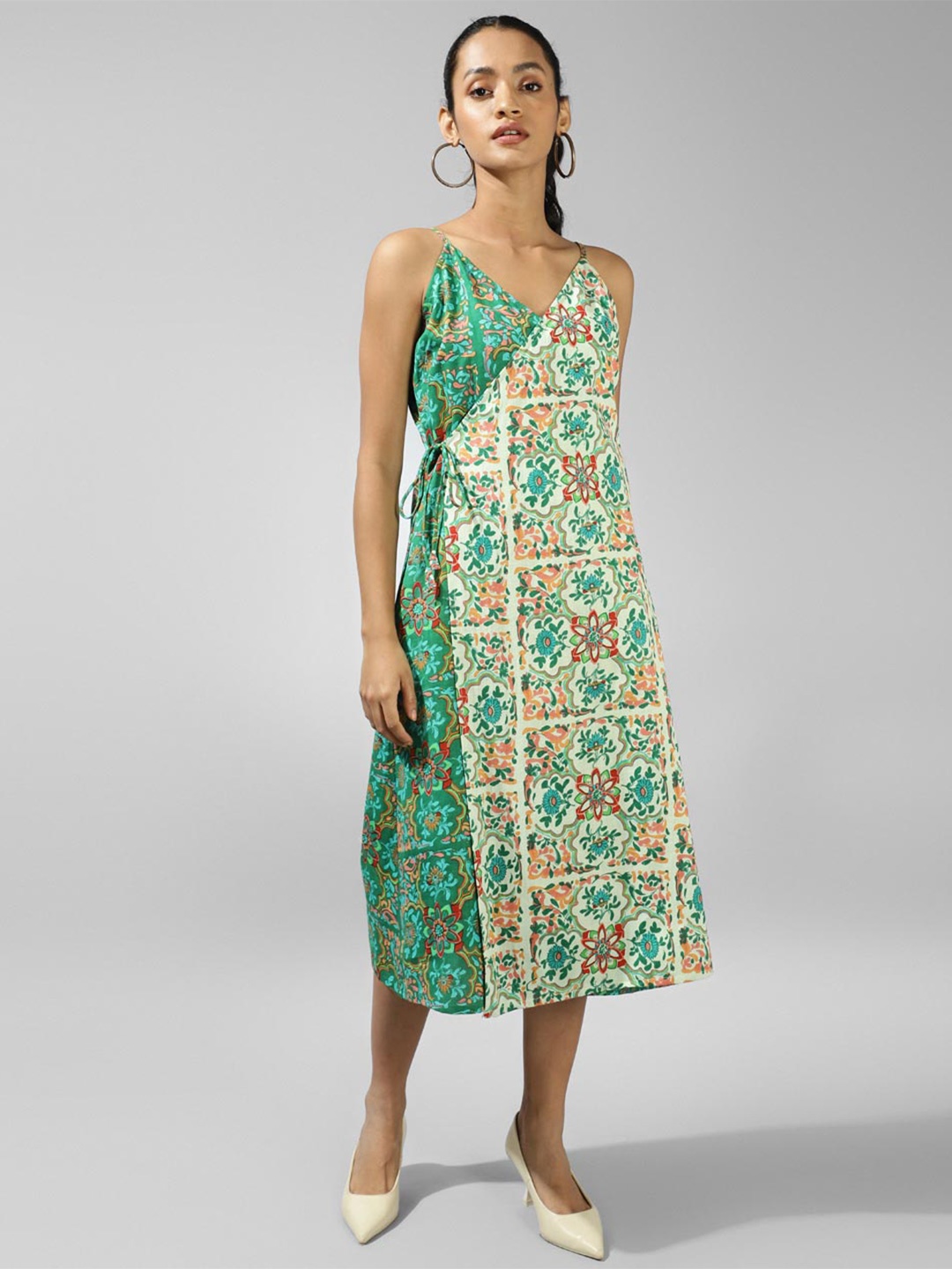 

Fabindia Floral Print Shoulder Straps A-Line Midi Dress, Green