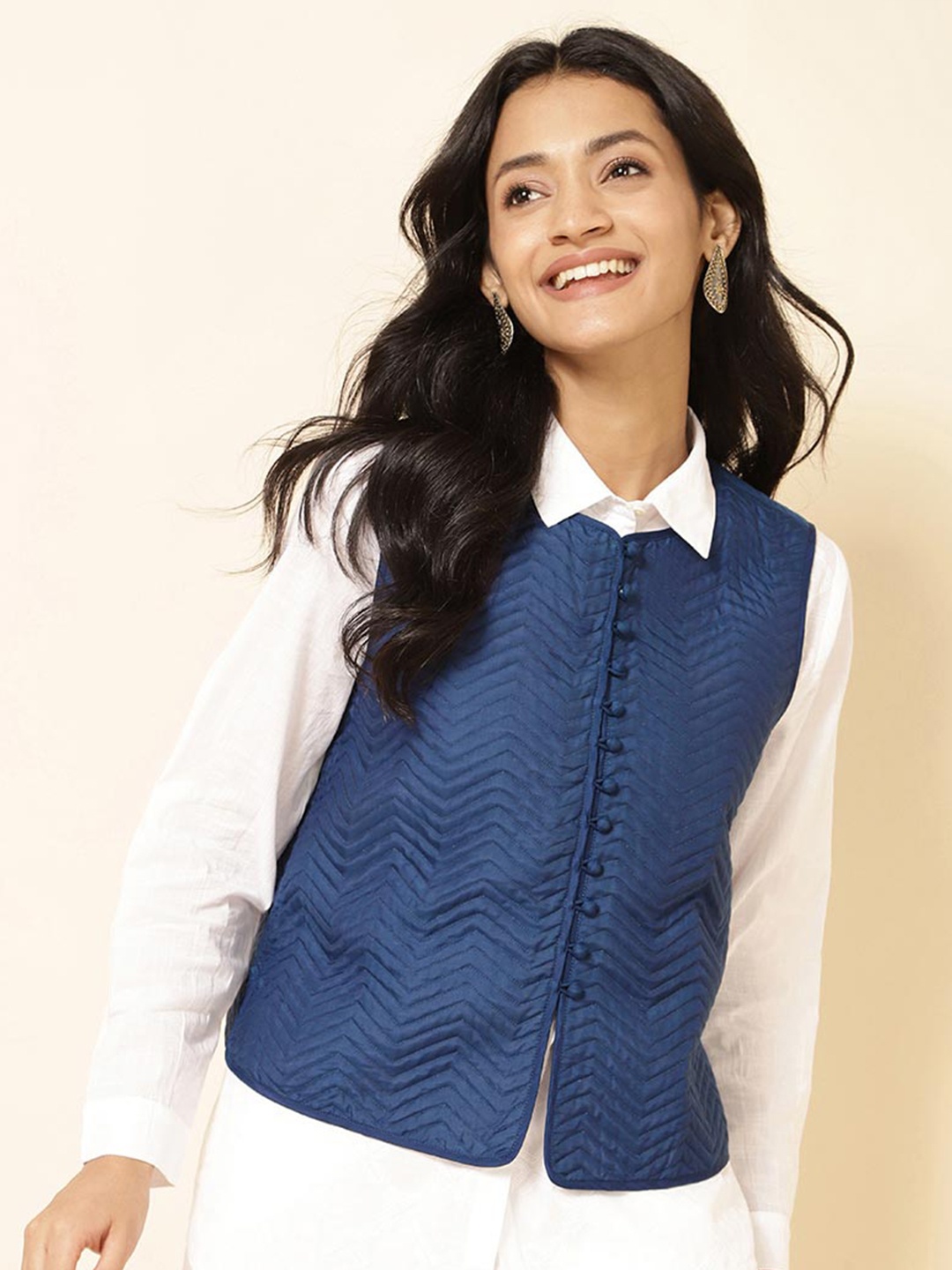 

Fabindia Round Neck Tailored Jacket, Blue