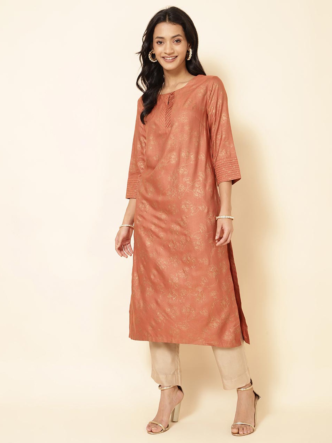 

Fabindia Floral Printed Keyhole Neck Straight Kurta, Rust