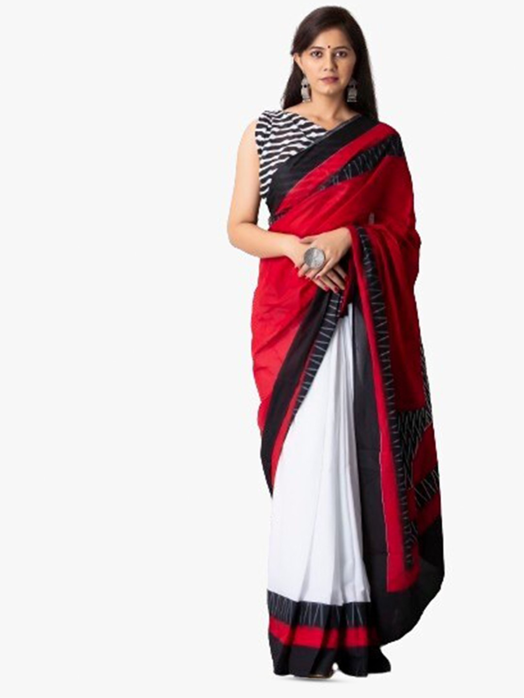 

JALTHER Colourblocked Pure Cotton Half and Half Block Print Saree, White