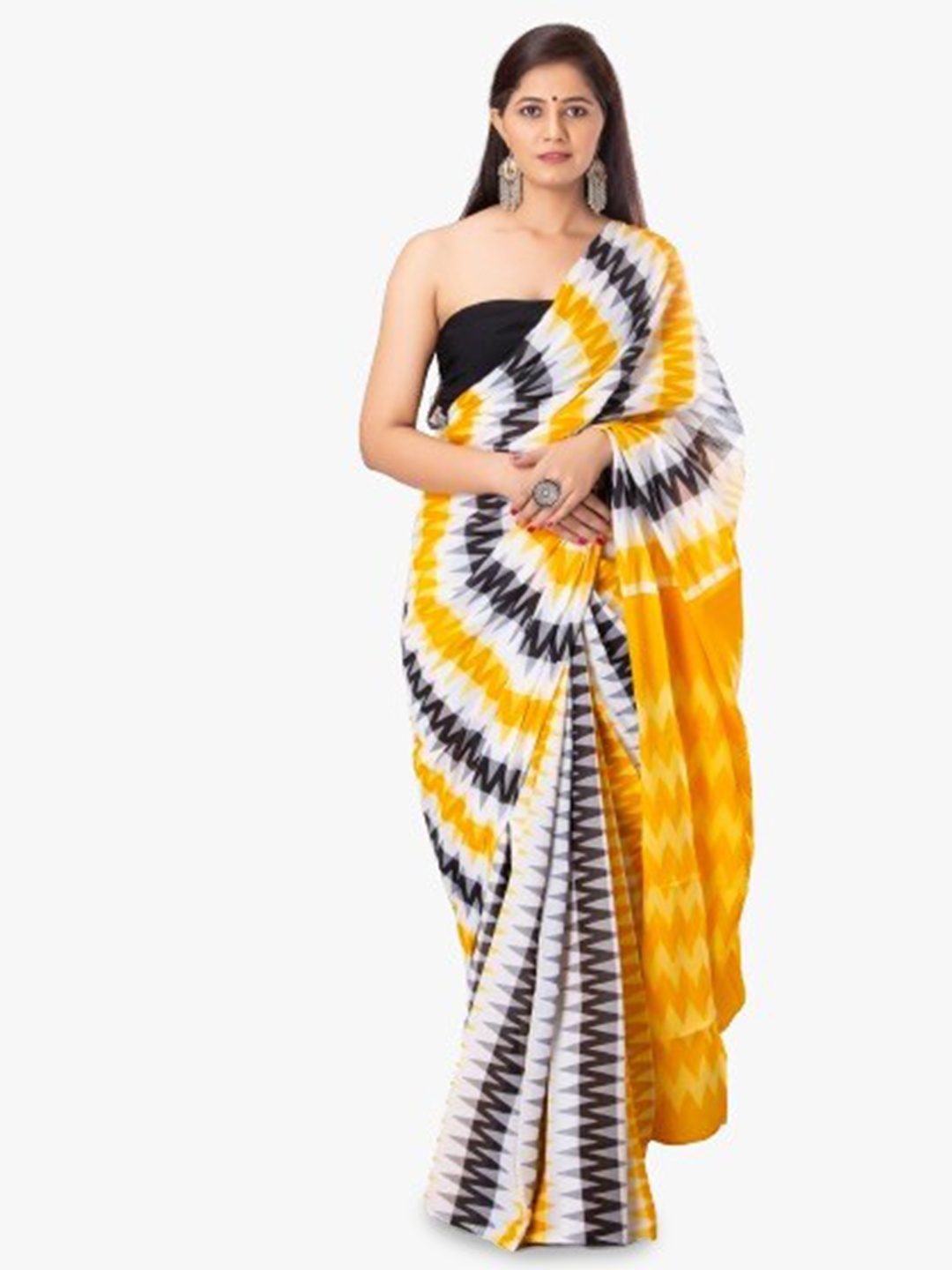 

JALTHER Geometric Printed Pure Cotton Block Print Saree, Yellow