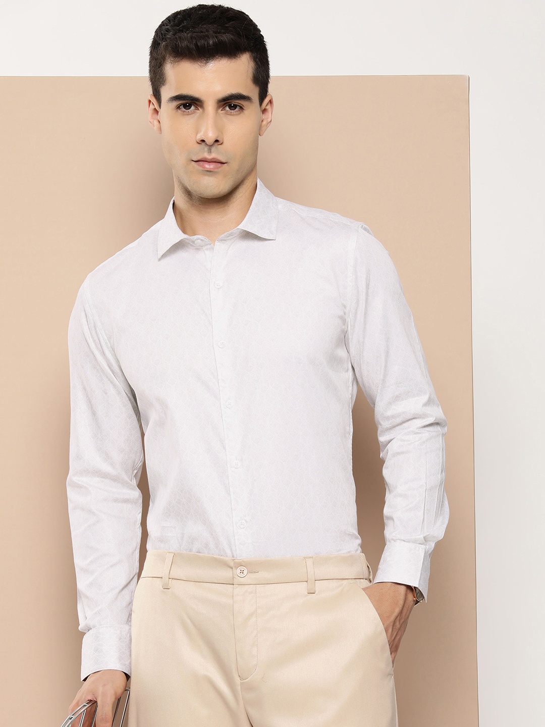 

INVICTUS Pure Cotton Slim Fit Geometric Printed Semiformal Shirt, White