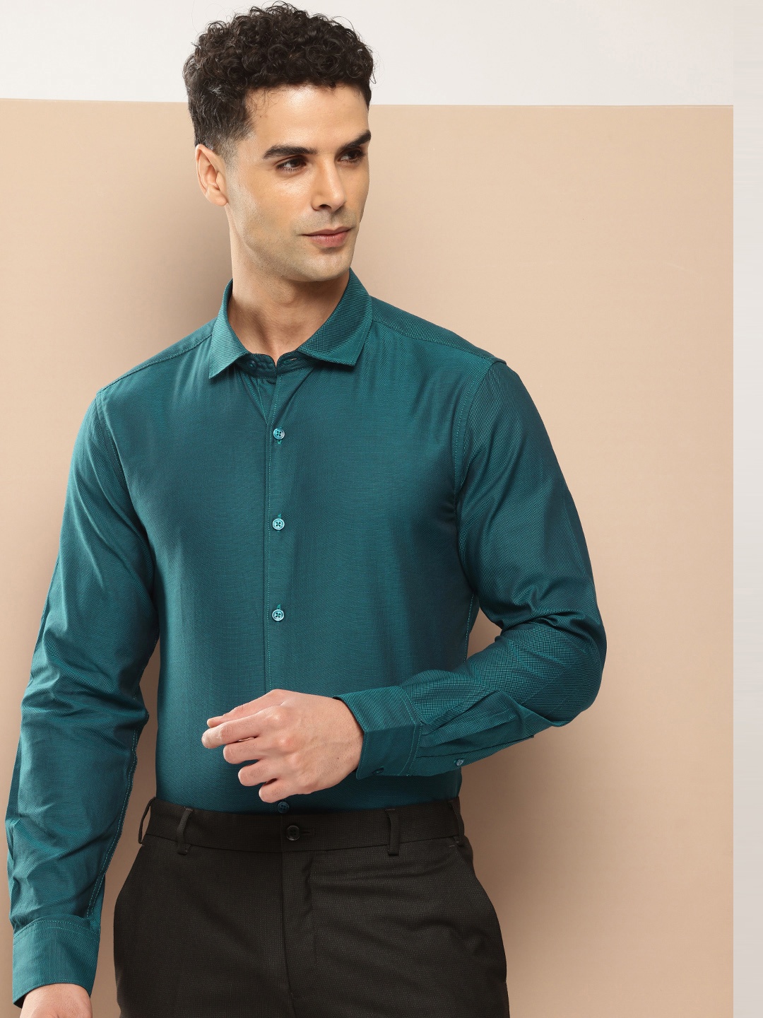 

INVICTUS Slim Fit Textured Self Design Pure Cotton Formal Shirt, Teal